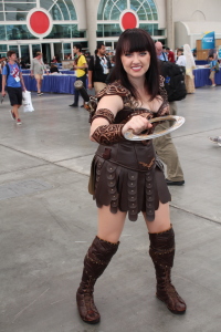 One of the best Xena cosplays I've ever seen. Cosplayer: Bernadette Bentley www.BernadetteBentleyActor.com